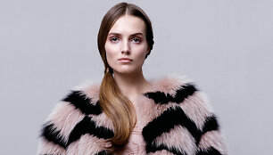  &bdquo;Elie Saab&ldquo; modelis