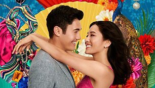 Henry Goldingas ir Constance Wu romantinėje komedijoje &bdquo;Pasaki&scaron;kai turtingi&ldquo;