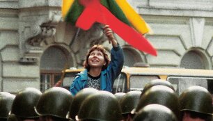 1988 m. rugsėjo 28 d. LLL mitingas Katedros aik&scaron;tėje Vilniuje