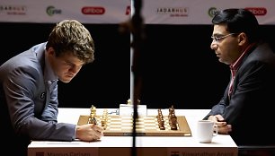 Magnusas Carlsenas ir Viswanathanas Anandas