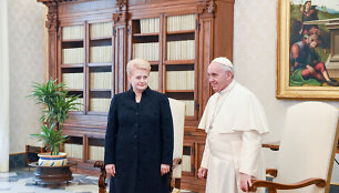Dalia Grybauskaitė ir popiežius Pranci&scaron;kus 