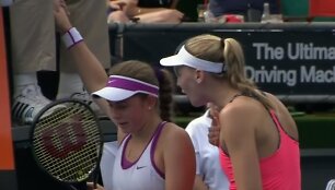 Jelena Ostapenko ir Naomi Broady