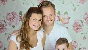 Laura ir &Scaron;arūnas Mazalai su dukromis