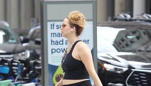 Nėščia Jennifer Lawrence