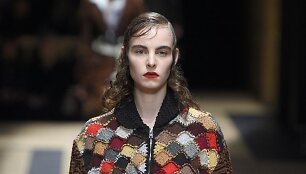 &bdquo;Prada&ldquo; 2016 m. rudens-žiemos kolekcijos modelis
