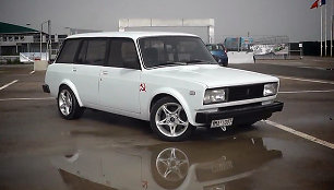 „Lada 2104“