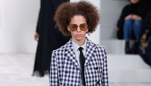 &bdquo;Christian Dior&ldquo; 2020&ndash;2021 m. rudens ir žiemos kolekcijos modelis