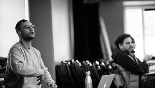 Artiom Rybakov premjera &bdquo;Irano konferencija&ldquo;