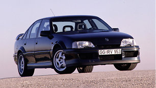 „Opel Omega Lotus“