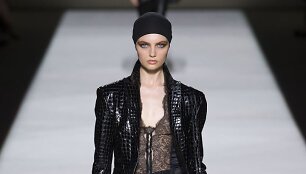 &bdquo;Tom Ford&ldquo; 2019 m. pavasario ir vasaros kolekcijos modelis