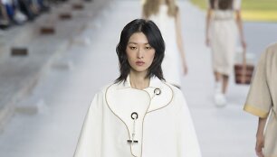 &bdquo;Herm&egrave;s&ldquo; 2019 m. pavasario ir vasaros kolekcijos modelis