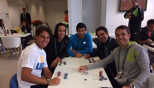 Rafaelis Nadalis prie pokerio stalo