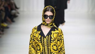 &bdquo;Versace&ldquo; 2018 m. pavasario ir vasaros kolekcija