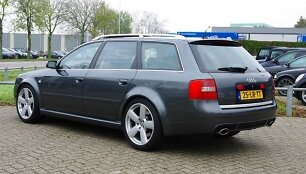 Mažiau nei 10 tūkst. eurų &ndash; už &bdquo;Audi RS6&ldquo;