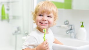 Vaikas valo dantis 