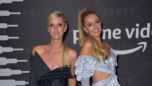 Nicky Hilton Rothschild ir Paris Hilton