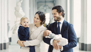Švedijos princas Carlas Philipas ir princesė Sofia su sūnumis Gabrieliu ir Alexanderiu