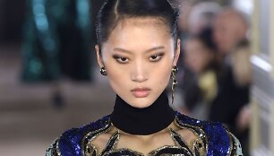 &bdquo;Elie Saab&ldquo; 2019&ndash;2020 m. rudens ir žiemos kolekcijos modelis