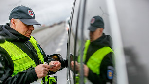 Kelių policijos dieninis reidas Vilniaus vakariniame aplinkkelyje