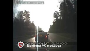 Nufilmuotas pavojingo i&scaron;puolio akimirka