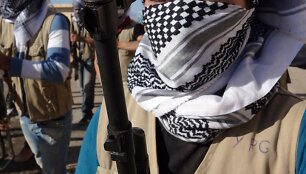 Kurdės, pasirengusios kovai su &bdquo;Islamo valstybe&ldquo;