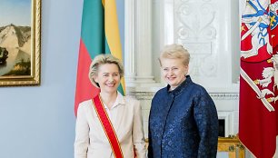 Dalia Grybauskaitė apdovanojo ordinu „Už nuopelnus Lietuvai“ Didžiuoju kryžiumi Vokietijos gynybos ministrę Ursula von der Leyen