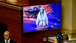 Diella / ADNAN BECI / AFP