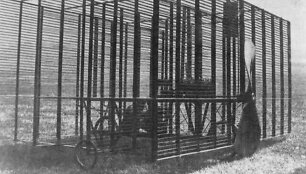 H. F. Phillipso &bdquo;Multiplane II&ldquo; &ndash; pirmasis Anglijos lėktuvas