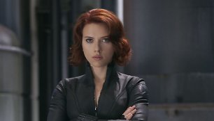 Scarlett Johansson filme „Keršytojai“ (2012 m.)