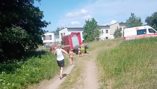 Vilniuje nuskendo prie tvenkinio poilsiavęs vyras