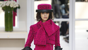 &bdquo;Chanel&ldquo; 2016 m. rudens-žiemos kolekcijos modelis