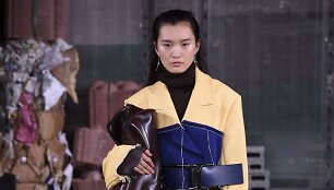 &bdquo;Marni&ldquo; kolekcijos modelis