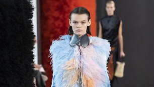 &bdquo;Loewe&ldquo; 2019 m. pavasario ir vasaros kolekcijos pristatymas