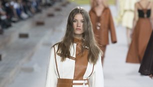 „Hermès“ 2019 m. pavasario ir vasaros kolekcijos modelis