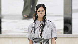 &bdquo;Chlo&eacute;&ldquo; 2021 m. pavasario ir vasaros kolekcijos modelis