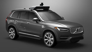 Autonominis „Volvo XC90“