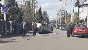 Ant stogo apvirtusi &bdquo;Audi&ldquo;