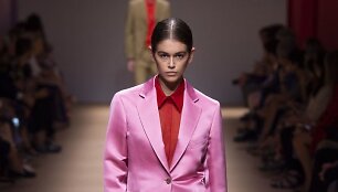 &bdquo;Salvatore Ferragamo&ldquo; 2019 m. pavasario ir vasaros kolekcijos modelis