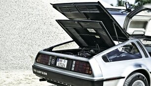 &bdquo;DeLorean DMC12&ldquo;