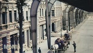 &bdquo;Skraidantis traukinys&ldquo; (&bdquo;Wuppertal Schwebebahn&ldquo;)