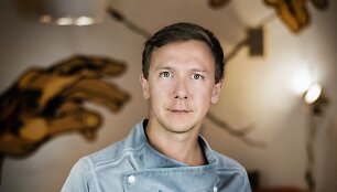 &bdquo;Amandus&ldquo; &scaron;efas Deivydas Praspaliauskas ir jo ruo&scaron;tas patiekalas