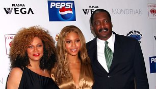 Tina Knowles, Beyonce ir tėvas Matthew Knowlesas