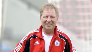 Aleksandras Starkovas