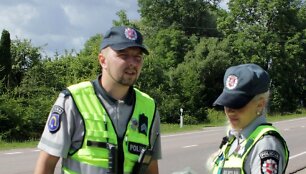 Utenos policininkai Ilona Krasauskaitė-Čeponienė ir Mindaugas Buivydas