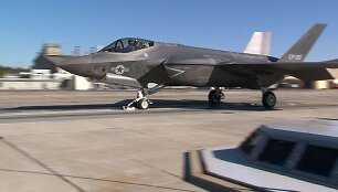 F-35C "Lightning II" ant lėktuvne&scaron;io denio