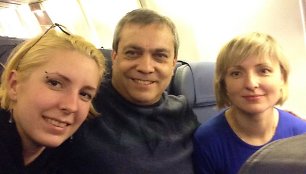 Penktadienį Jana Zinkevič lėktuvu grįžo į Ukrainą