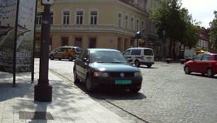 Diplomato automobilis