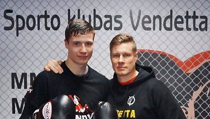 Martynas su tėčiu Žydrūnu Jasiūnu