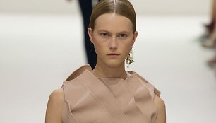 &bdquo;Christian Dior&ldquo; kolekcijos modelis