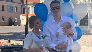 Marius Grigonis su žmona Salomėja ir sūnumi Emiliu Petru